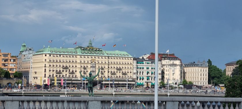 Stockholmer Makler Max Matthiessen steigt bei Invers ein