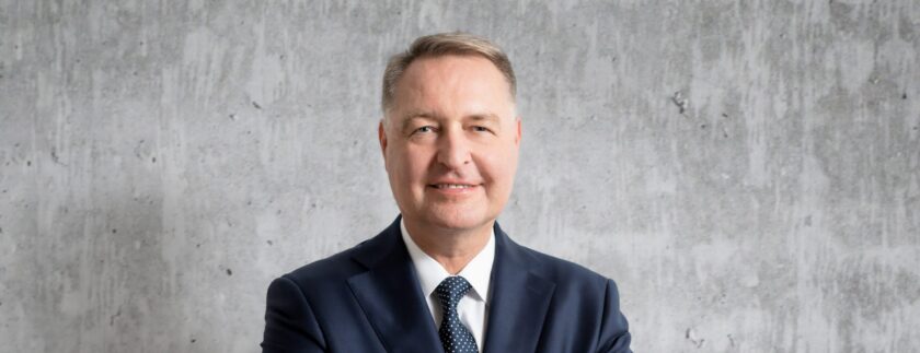 Frank Walthes übernimmt AGV-Vorsitz von Andreas Eurich