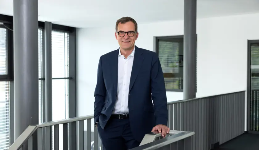 Maklerverbund vfm legt bei Provisionserlösen und Gewinn kräftig zu