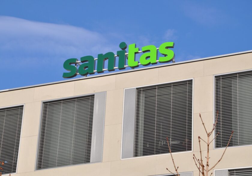 Emil gibt Schweizer Sanitas Starthilfe bei neuer Tierversicherung