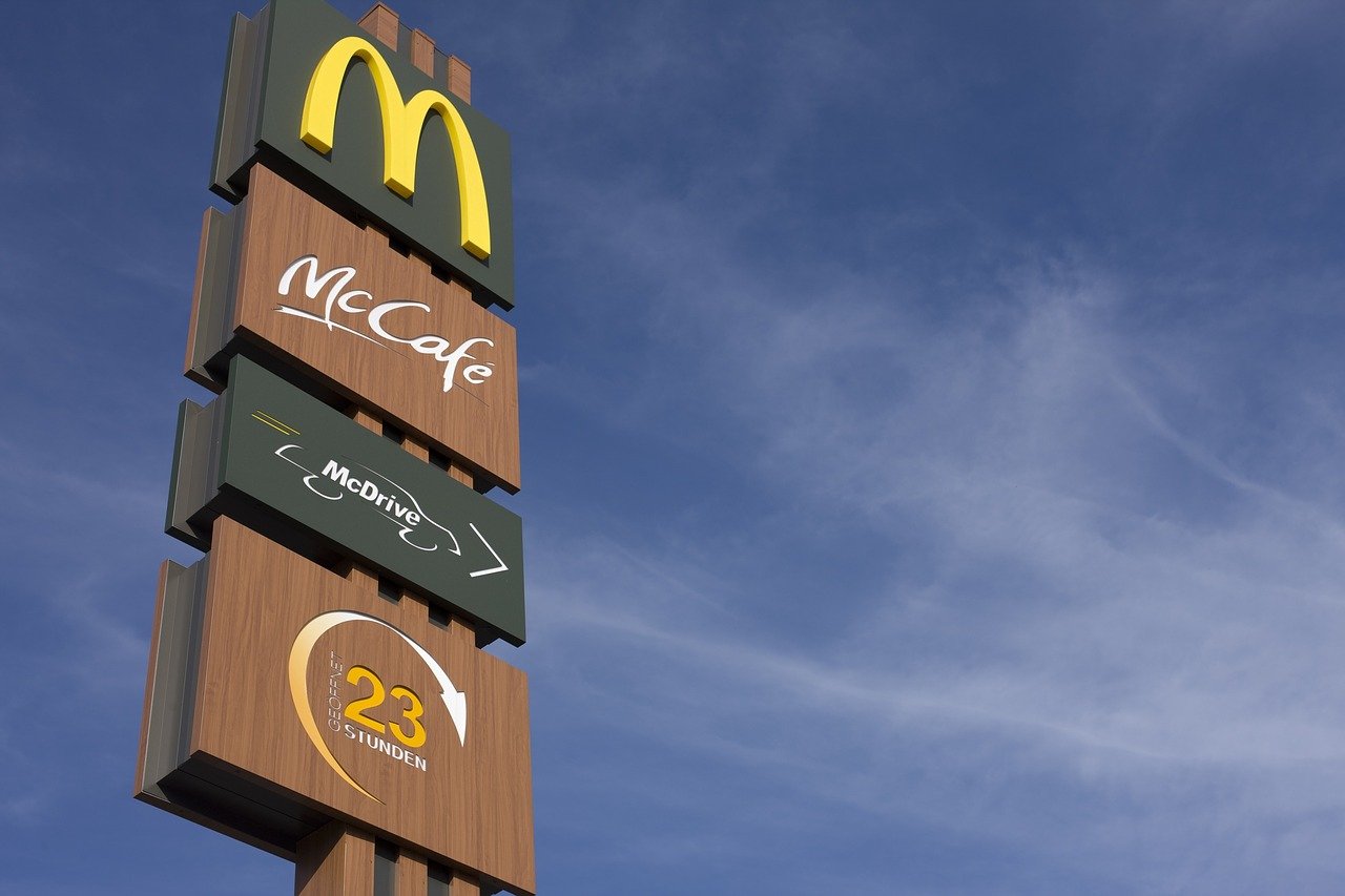 McDonalds is allowed to sue refusing insurers