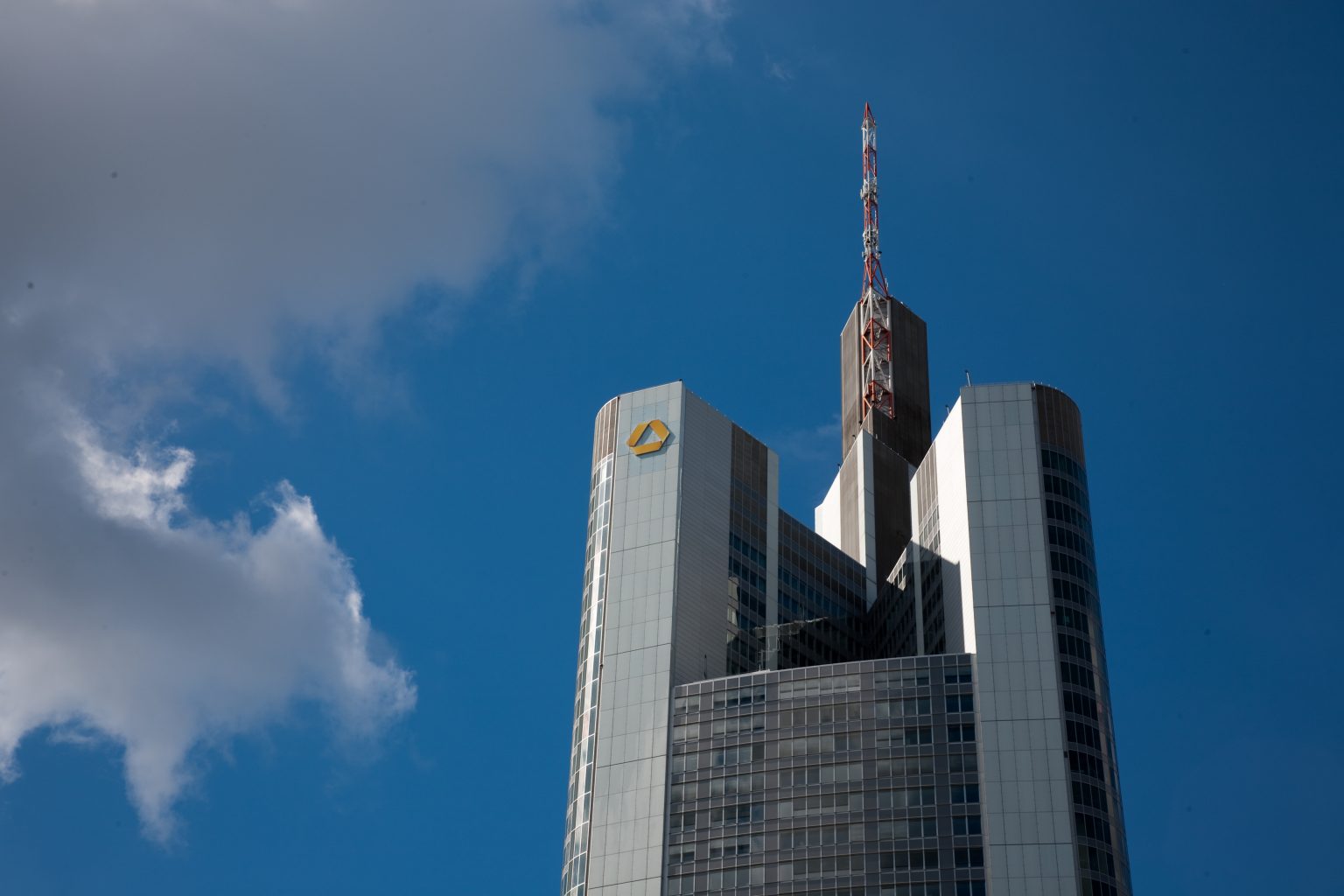 wirecard-commerzbank-verklagt-wirtschaftspr-fer-auf-schadenersatz-in