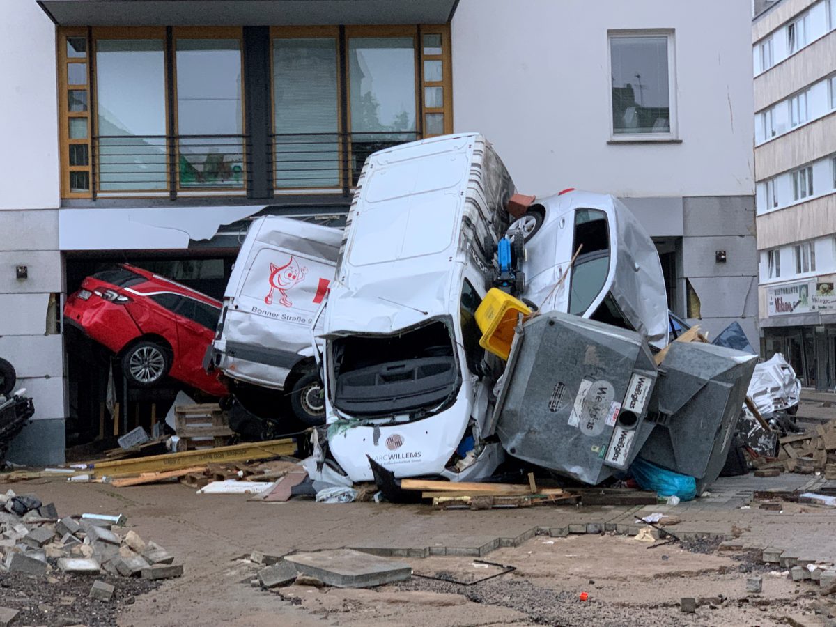 Car insurers count 450,000 storm damage – insurance industry today