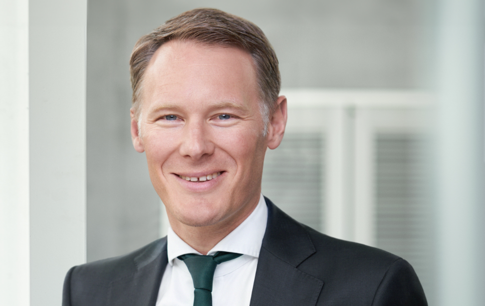 Summitas kauft zu und holt neuen CEO mit Strukturvertrieb-Erfahrung ...